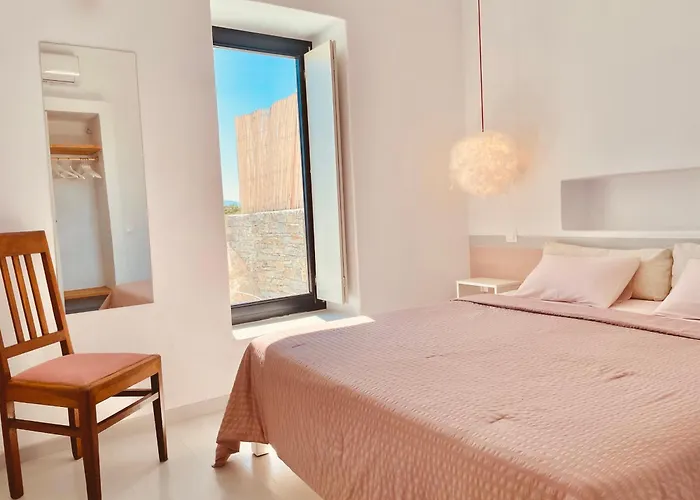 Spiti Su In Paros - Naousa Piscina Privata Villa Ambelász